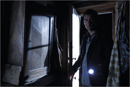 intruders_06