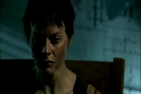 EMYLIA_RESURRECTION-5_resize