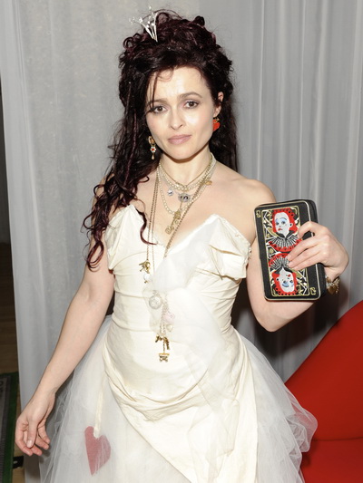 alice-in-wonderland-uk-3