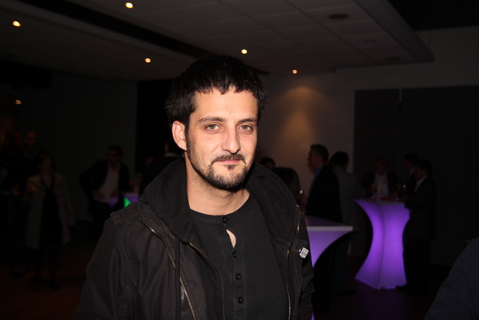 illegalavtpremierlux3