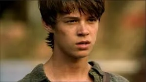 Colin Ford dans Le dôme de Stephen King 3 colin_ford