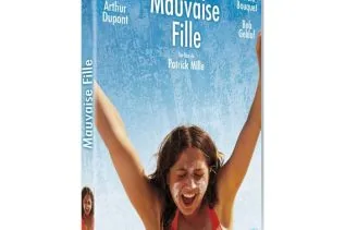 Izzia Higelin, Mauvaise Fille en DVD 10 Izzia Higelin, Mauvaise Fille en DVD