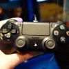 Notre test de la manette DUALSHOCK 4 et de la caméra de la PS4 de Sony