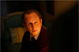 Benoît Poelvoorde et Virginie Efira dans une comédie romantique