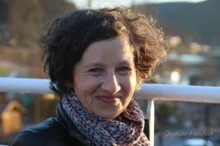 Interview de ELISABETH BARTEL pour le film Le Labyrinthe du silence 2 Interview de ELISABETH BARTEL pour le film Le Labyrinthe du silence