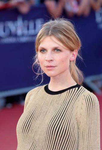 09-09-2016-37-clemence-poesy