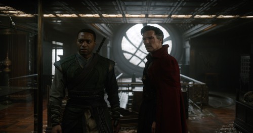 Marvel's DOCTOR STRANGE..L to R: Mordo (Chiwetel Ejiofor) and Doctor Stephen Strange (Benedict Cumberbatch)..Photo Credit: Jay Maidment..©2016 Marvel. All Rights Reserved.