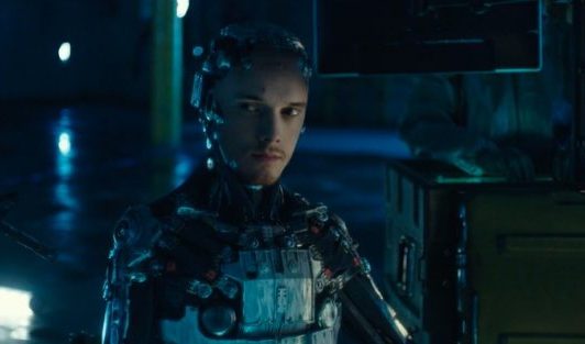 Le court de s-f Rise avec Anton Yelchin bientôt adapté en long-métrage