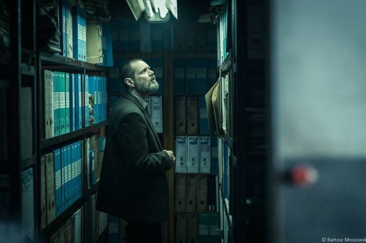 Trailer pour le thriller Dark Crimes avec Jim Carrey 12 Trailer pour le thriller Dark Crimes avec Jim Carrey