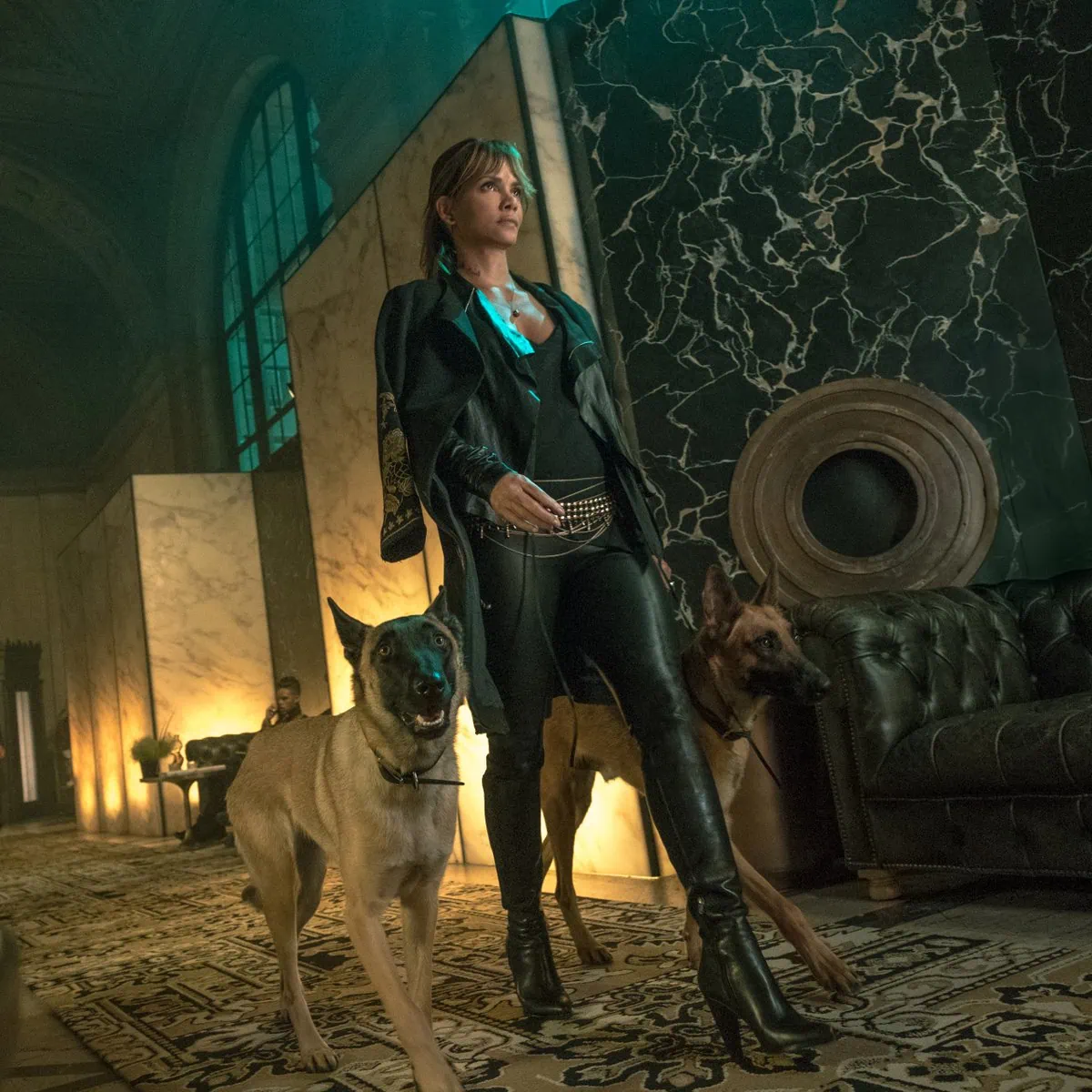Première photo d'Halle Berry dans John Wick 3 2 Première photo d'Halle Berry dans John Wick 3