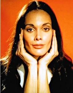 Martine Beswick nouveau membre du jury du Bloody Week-End 3 Martine Beswick nouveau membre du jury du Bloody Week-End