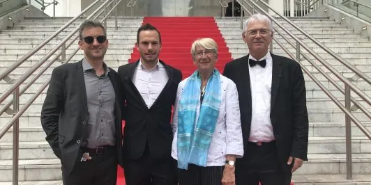 Le Festival International des Cinémas d’Asie de Vesoul adresse ses plus vives félicitations au réalisateur coréen Bong Joon Ho pour sa palme d’or remportée au 72e Festival de Cannes