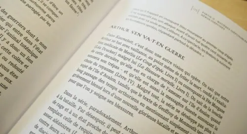 Livre "Explorer Kaamelott : les dessous de la Table Ronde" : nos impressions !