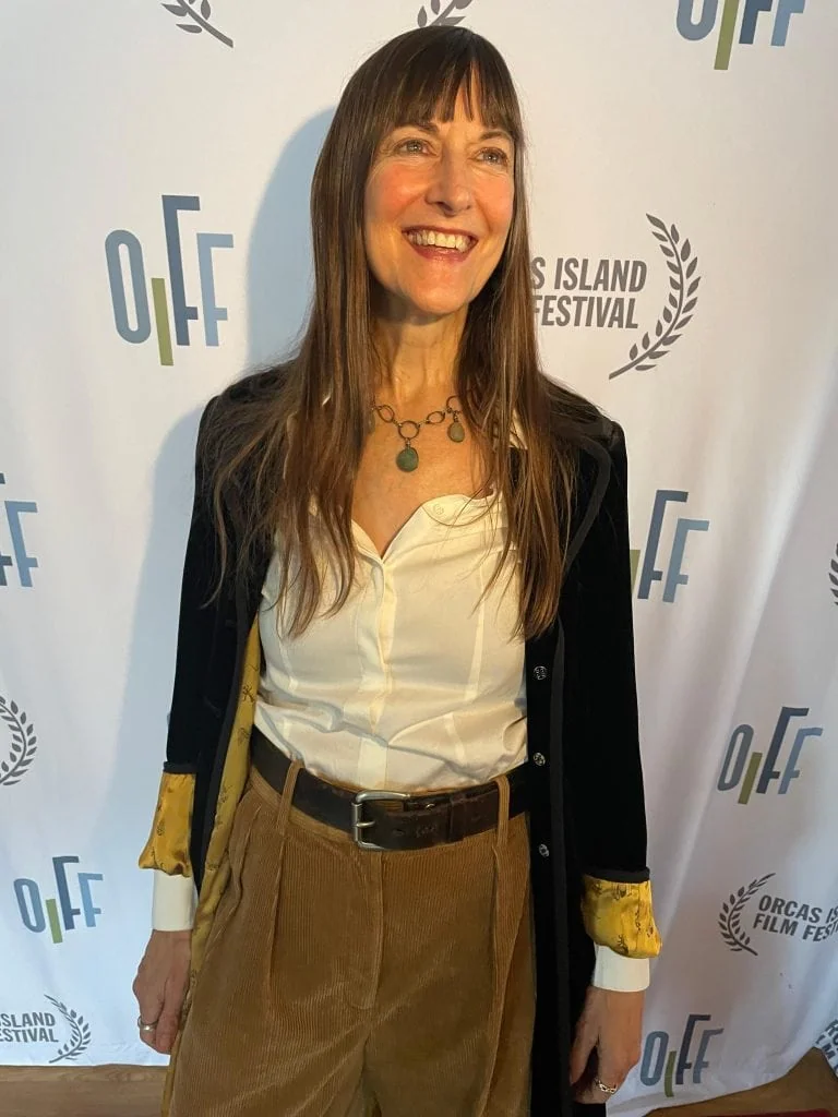 Interview Amy Herdy (Parrot Kindergarten) par Cinealliance : Secte et perroquet 5 Interview Amy Herdy (Parrot Kindergarten) par Cinealliance : Secte et perroquet