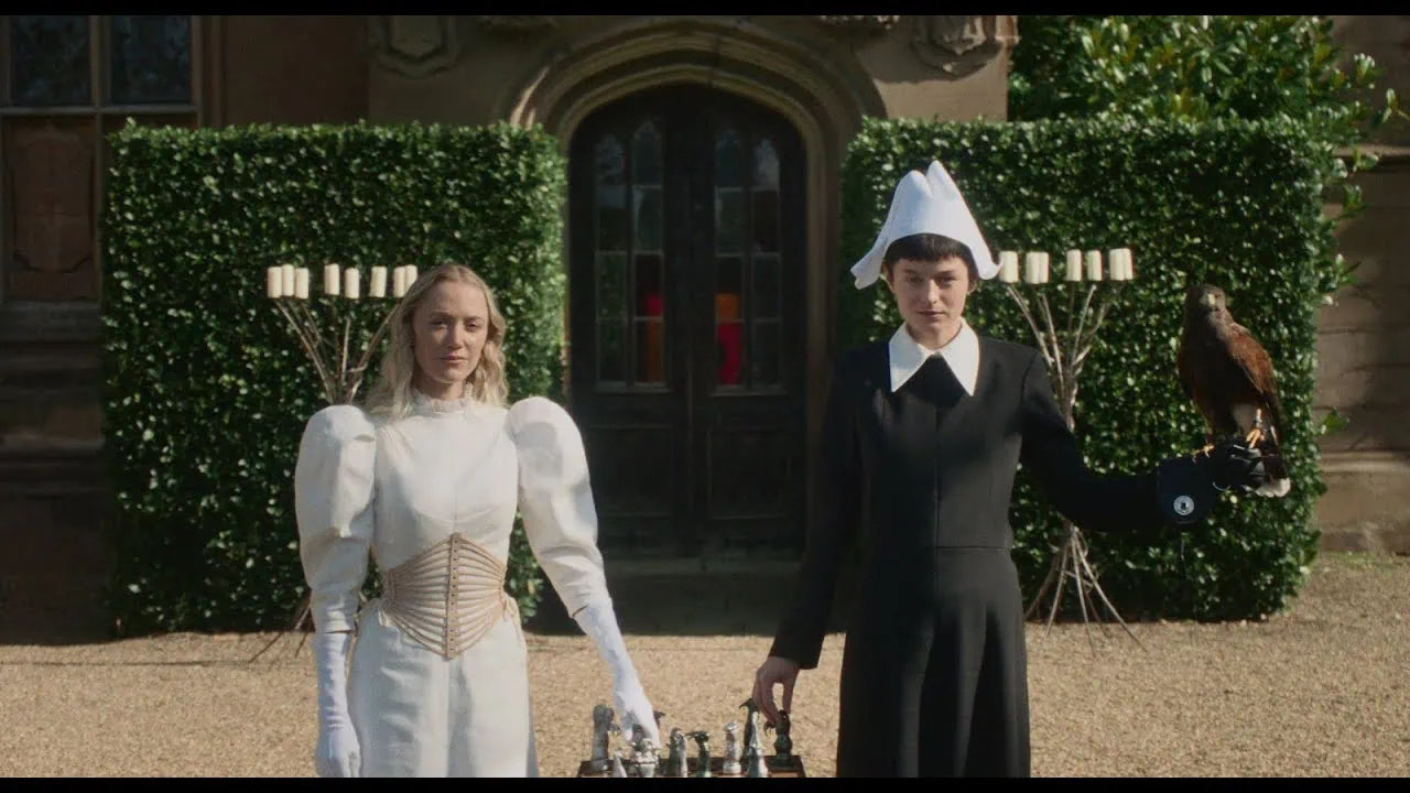 Bande-annonce 100 Nights of Hero de Julia Jackman