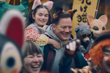 Interview Hikari : nous avons interrogé la réalisatrice sur Rental Family avec Brendan Fraser