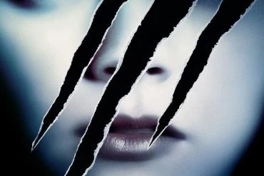 Critique de Cursed 7 Critique de Cursed