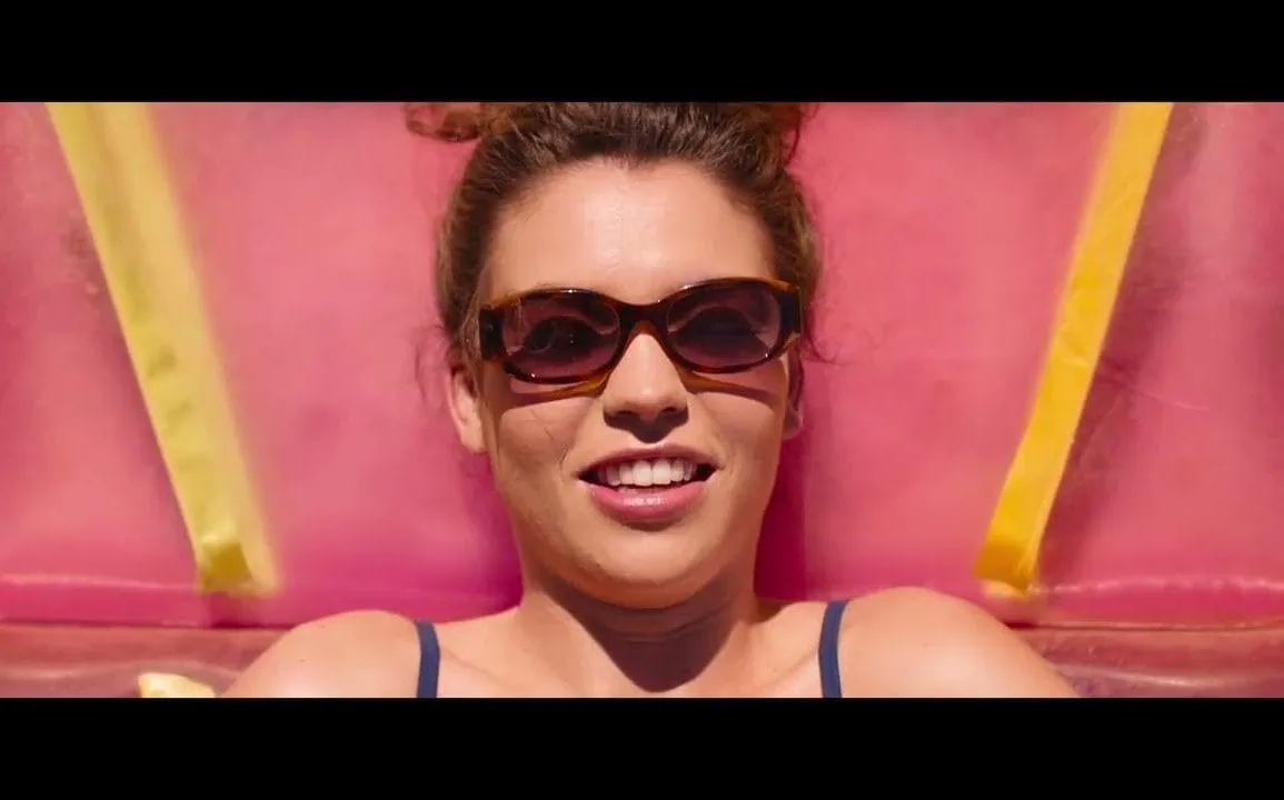 Bande annonce de The Deb : une comédie musicale australienne sur la quête de soi 1 Bande annonce de The Deb : une comédie musicale australienne sur la quête de soi