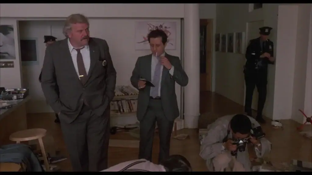 Critique de F/X, effet de choc 2 Critique de F/X, effet de choc