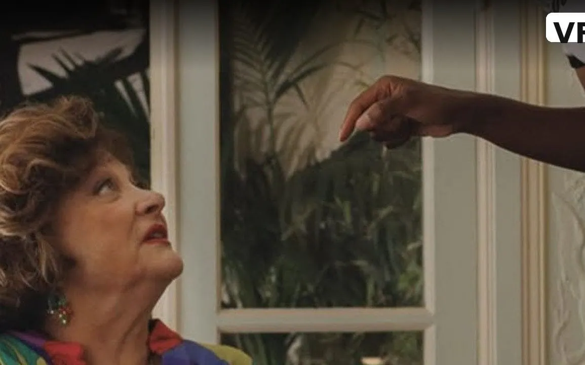 Bande-Annonce L’Arnaqueuse avec Fadily Camara et Josiane Balasko 1 Bande-Annonce L’Arnaqueuse avec Fadily Camara et Josiane Balasko