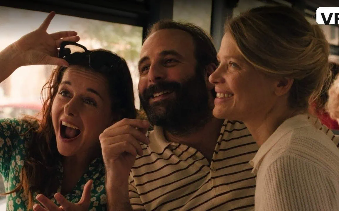 Bande-annonce C'est quoi l'amour ? : une comédie familiale entre Rome et sentiments ravivés 1 Bande-annonce C'est quoi l'amour ? : une comédie familiale entre Rome et sentiments ravivés