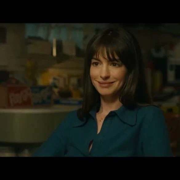 Bande-annonce de La Fin d’Oak Street : un thriller SF avec Anne Hathaway et Ewan McGregor 5 Bande-annonce de La Fin d’Oak Street : un thriller SF avec Anne Hathaway et Ewan McGregor