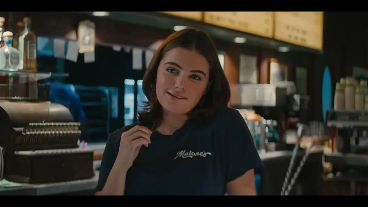 Bande-annonce Off Campus VF : romance hockey 2026 Prime Video 3 Bande-annonce Off Campus VF : romance hockey 2026 Prime Video