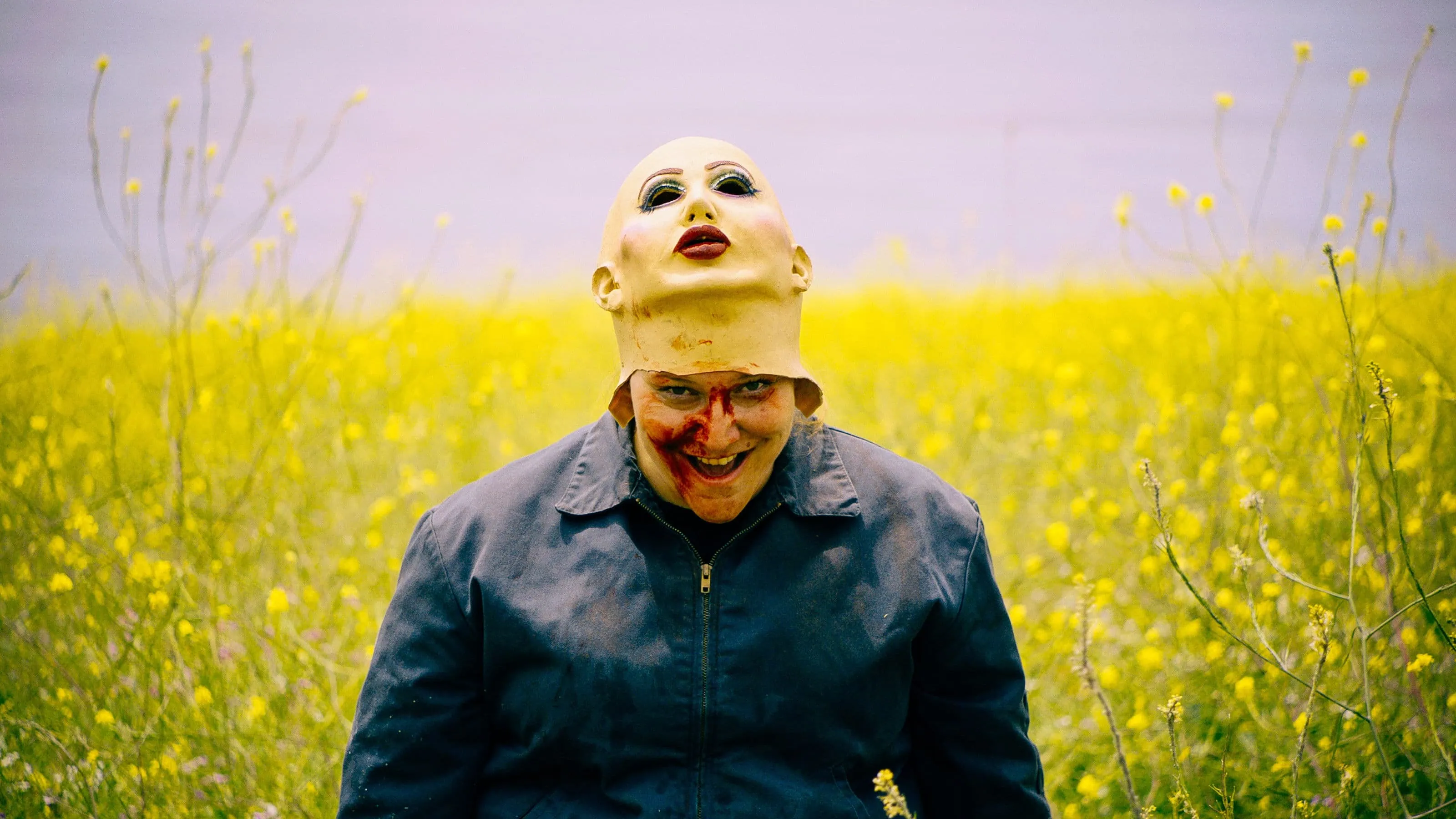 Bande-annonce de Frankie, Maniac Woman : une chanteuse enragée 3 Bande-annonce de Frankie, Maniac Woman : une chanteuse enragée