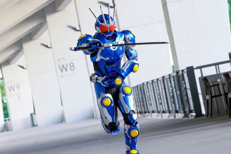 Bande-annonce Agito Chônôryoku Sensô : le retour de Kamen Rider en 2026