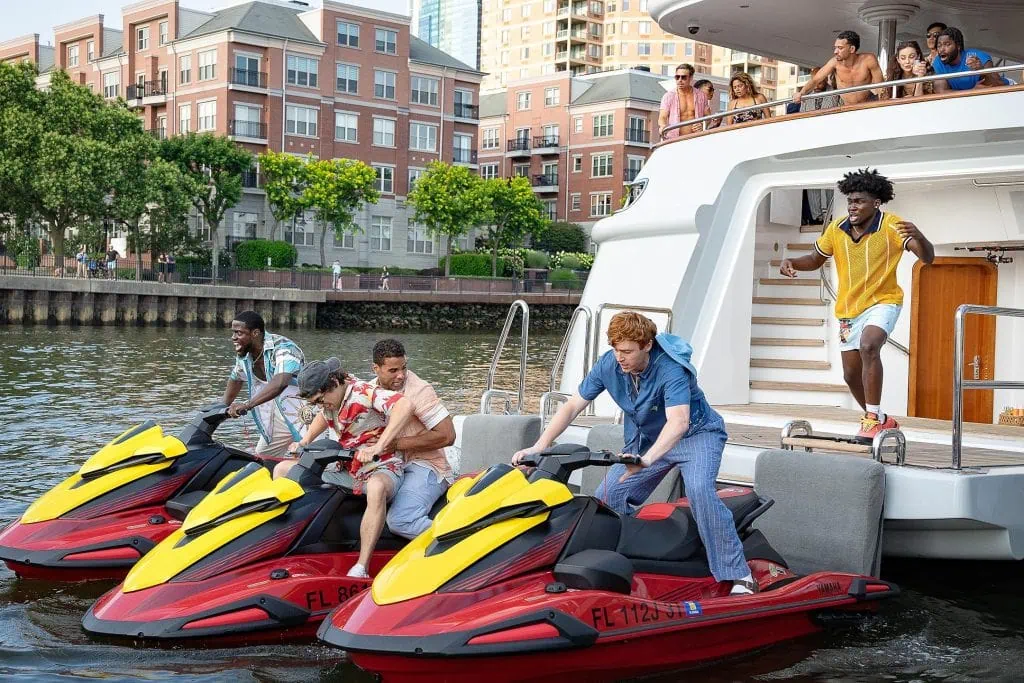 Bande-annonce 72 Hours : Kevin Hart dans une comédie Netflix déjantée 4 Bande-annonce 72 Hours : Kevin Hart dans une comédie Netflix déjantée