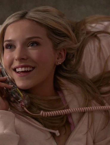 Bande-annonce Elle : le préquel de Legally Blonde sur Prime Video 4 Bande-annonce Elle : le préquel de Legally Blonde sur Prime Video