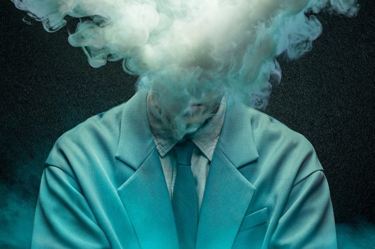 Bande-annonce de Human Vapor (Gasu Ningen) : l'Homme Gaz arrive sur Netflix 15 Bande-annonce de Human Vapor (Gasu Ningen) : l'Homme Gaz arrive sur Netflix