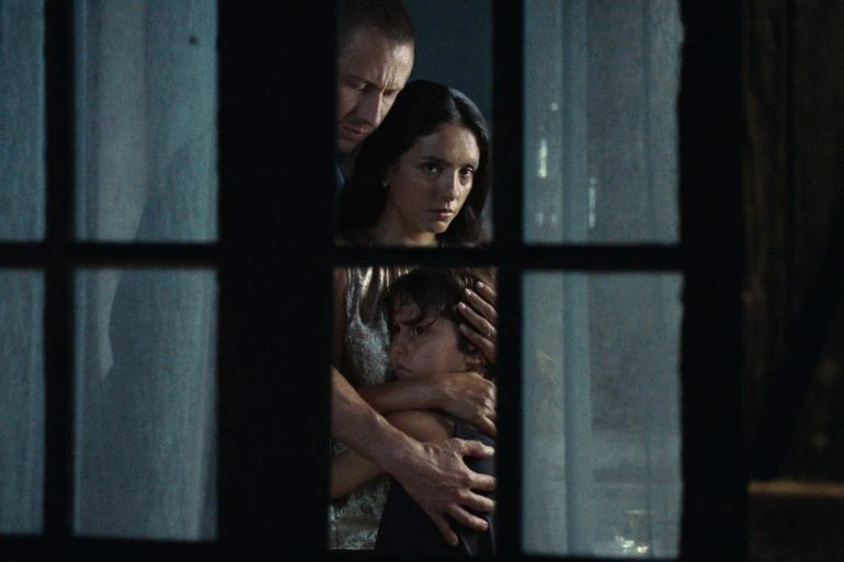 Bande-annonce de Histoires de la nuit : un drame rural avec Monica Bellucci 6 Miniature de la bande-annonce du film Histoires de la nuit