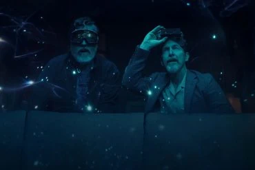 Bande-annonce de The Boroughs : un thriller surnaturel avec Alfred Molina et Geena Davis 7 Bande-annonce de The Boroughs : un thriller surnaturel avec Alfred Molina et Geena Davis