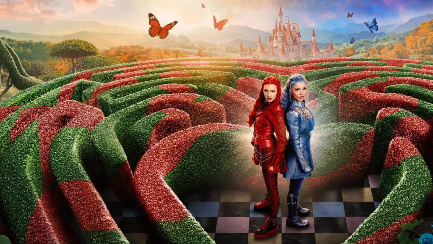 Bande annonce de Descendants : La Malédiction du Pays des Merveilles : un nouveau chapitre entre Red, Chloe et le Chapelier fou 2 Miniature de la bande-annonce du film Descendants : La Malu00e9diction du Pays des Merveilles