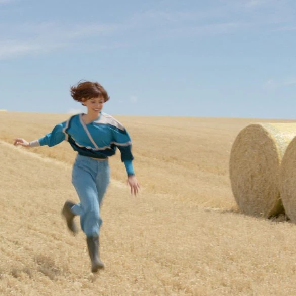 Bande annonce de Klara et le Soleil avec Jenna Ortega : Taika Waititi adapte Kazuo Ishiguro 1 Miniature de la bande-annonce du film Klara et le Soleil