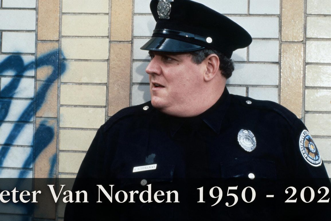 Peter Van Norden est mort : l'acteur de Police Academy 2 avait 75 ans 1 Peter Van Norden est mort : l'acteur de Police Academy 2 avait 75 ans