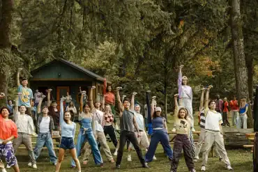 Bande annonce de Camp Rock 3 : le retour de Connect 3 au camp musical culte 8 Miniature de la bande-annonce du film Camp Rock 3