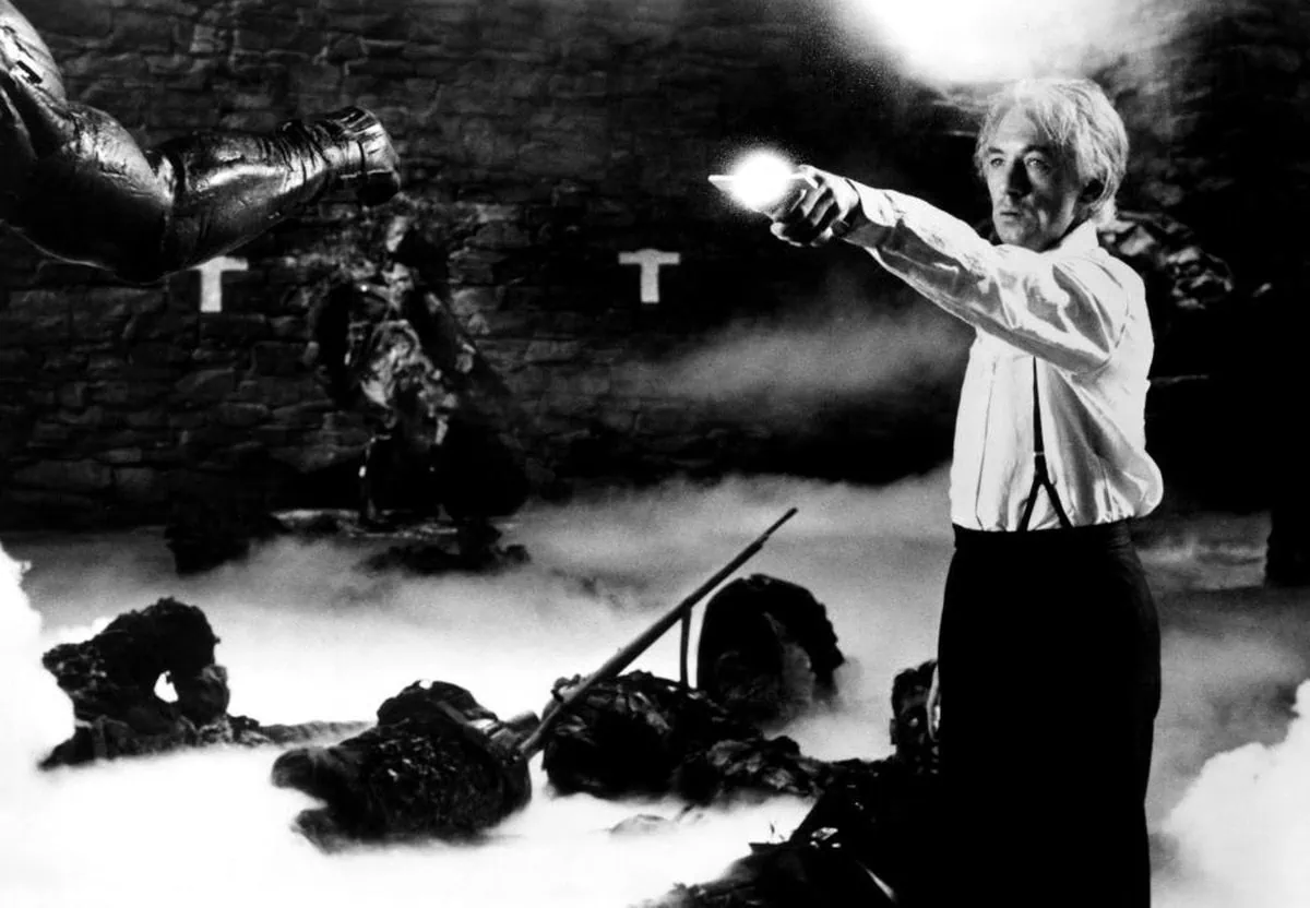 Critique de La Forteresse noire 2 Scu00e8ne du film La Forteresse noire