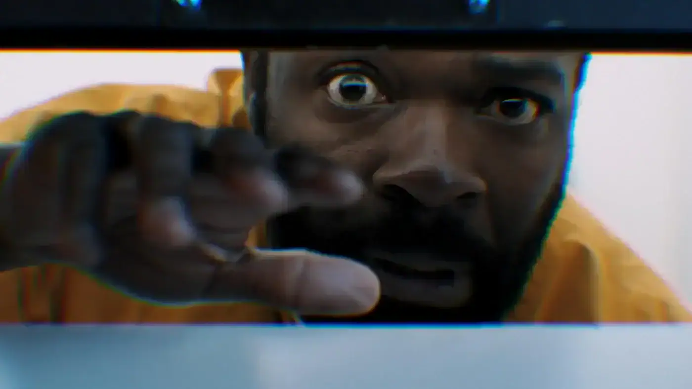 Bande annonce de Newborn : le thriller carcéral de Nate Parker 2 Miniature de la bande-annonce du film Newborn