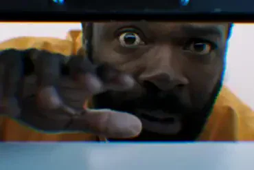 Bande annonce de Newborn : le thriller carcéral de Nate Parker 2 Miniature de la bande-annonce du film Newborn