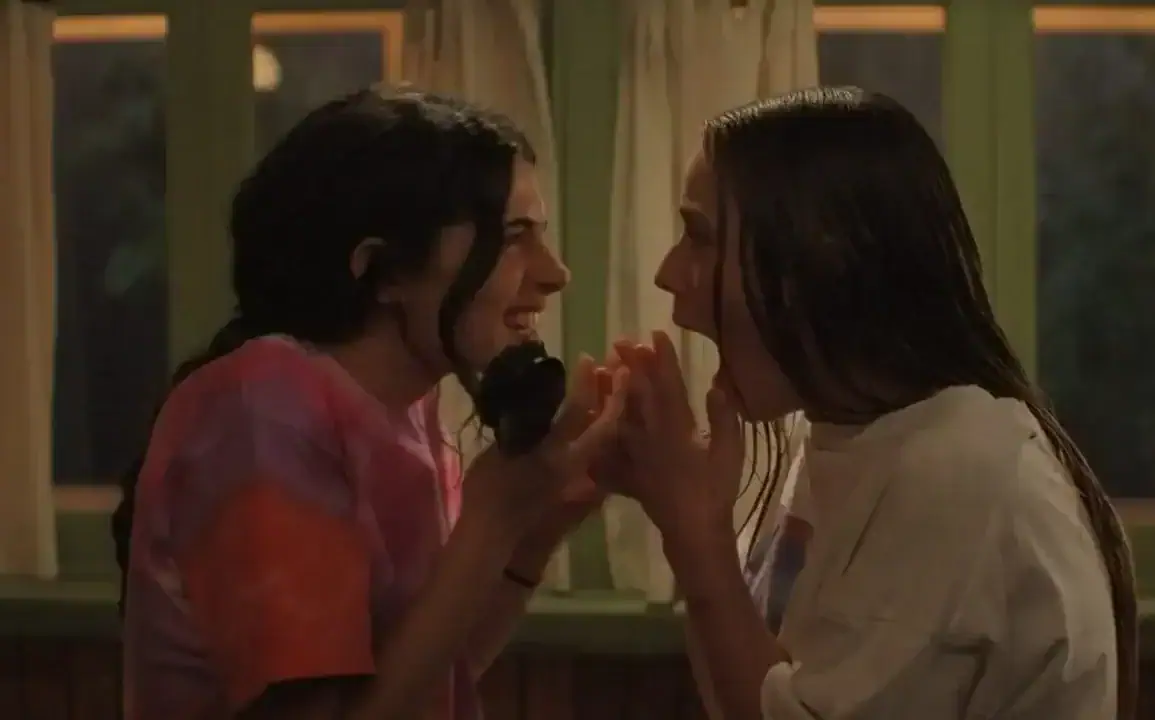 Bande-annonce de Sterling Point : le nouveau drame adolescent de Megan Park sur Prime Video 1 Miniature de la bande-annonce du film Sterling Point