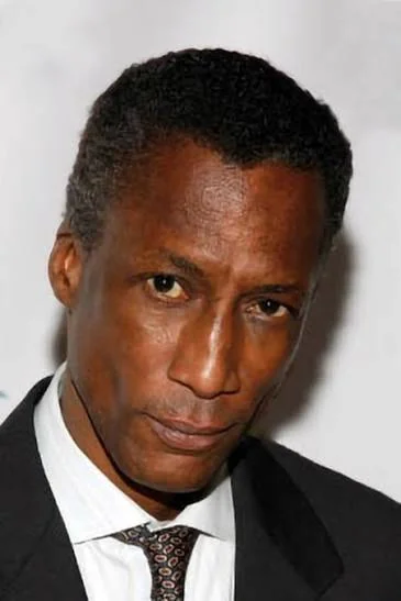 Michael Wright est mort : l’acteur de V et Oz avait 70 ans 3 Michael Wright est mort : l’acteur de V et Oz avait 70 ans