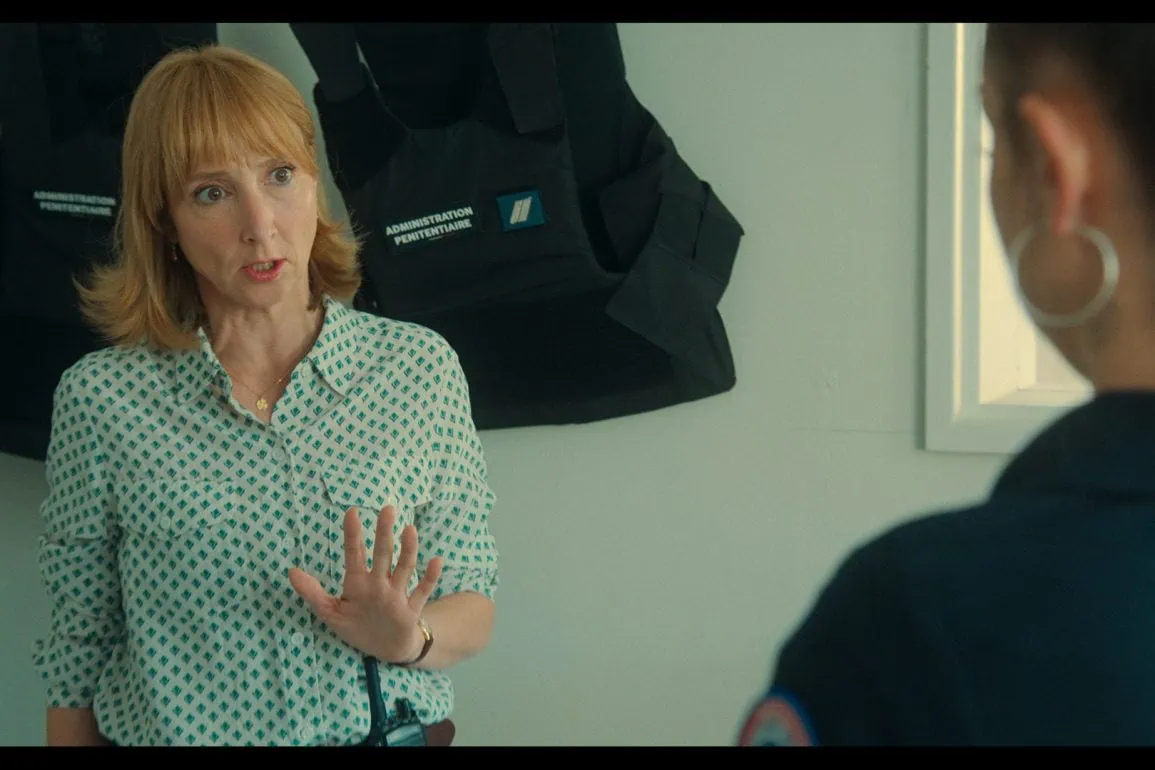 Bande-annonce de Surveillant ! : Audrey Lamy en prison avec Jean-Pascal Zadi 1 Bande-annonce de Surveillant ! : Audrey Lamy en prison avec Jean-Pascal Zadi