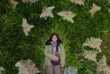 Bande-annonce de Four Seasons in Java : le retour de Pertiwi 13 Miniature de la bande-annonce du film Four Seasons in Java