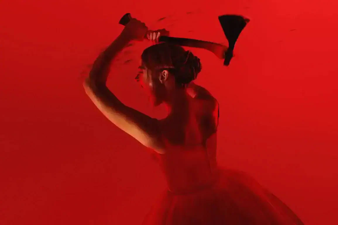 Monstre : L'Histoire de Lizzie Borden sur Netflix 1 Miniature de la bande-annonce du film Monstre : L'Histoire de Lizzie Borden