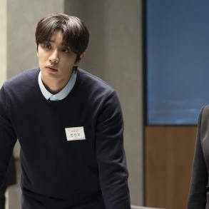 Bande-annonce de Final Interview : six candidats, un seul poste