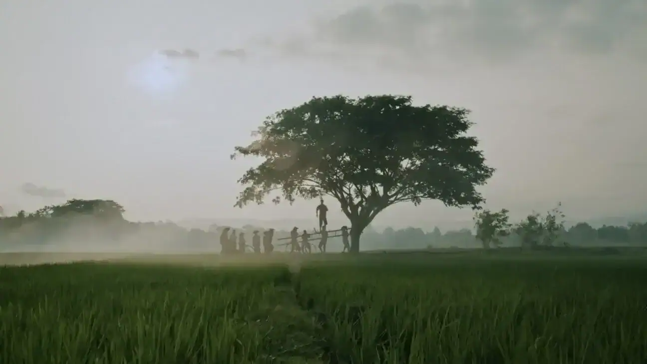 Bande-annonce de Lobang Buaya : le film d’horreur de Hanung Bramantyo 3 Miniature de la bande-annonce du film Lobang Buaya, 309 Hari Sebelum Tragedi Berdarah