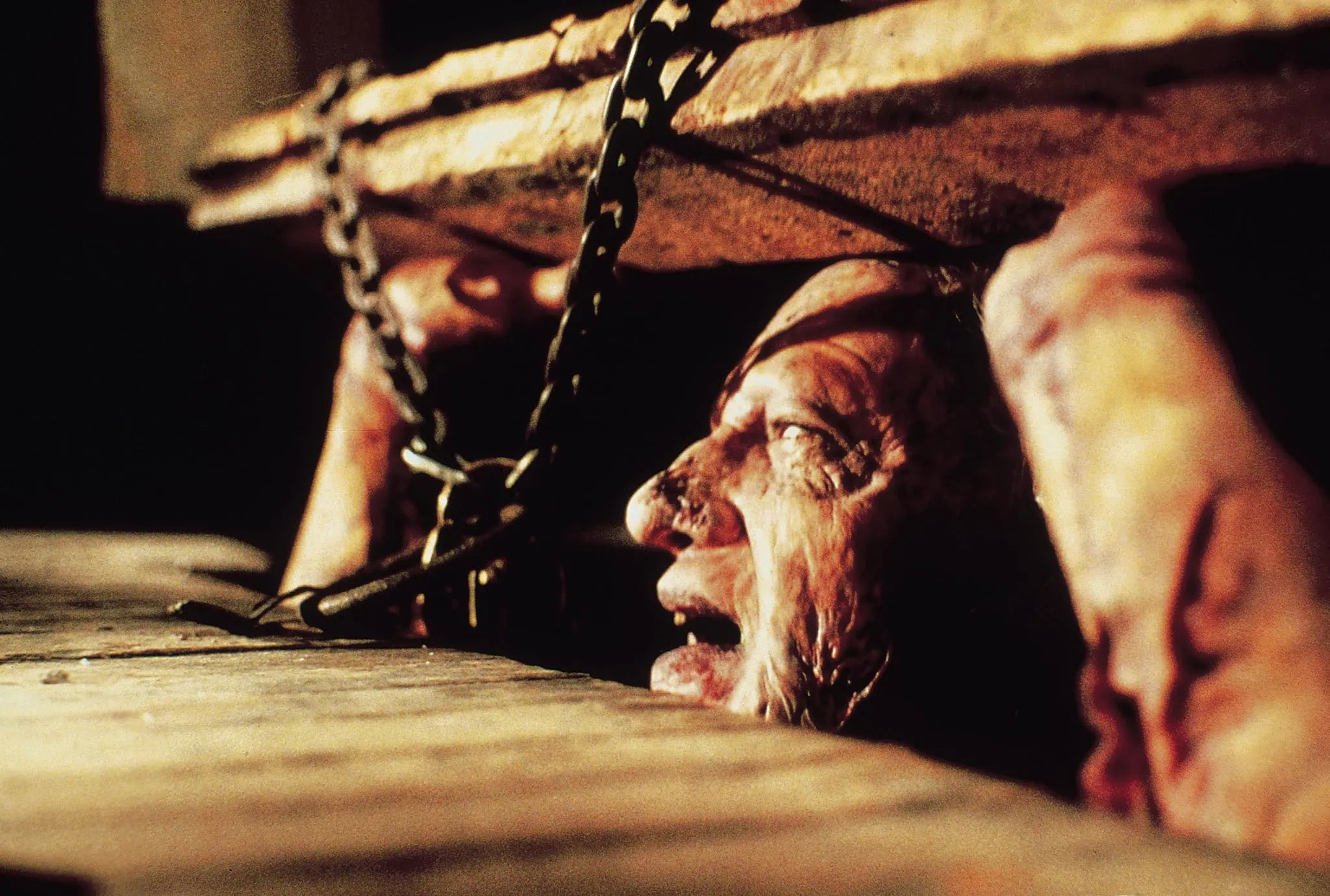 Critique de Evil Dead 2 2 Scu00e8ne du film Evil Dead 2