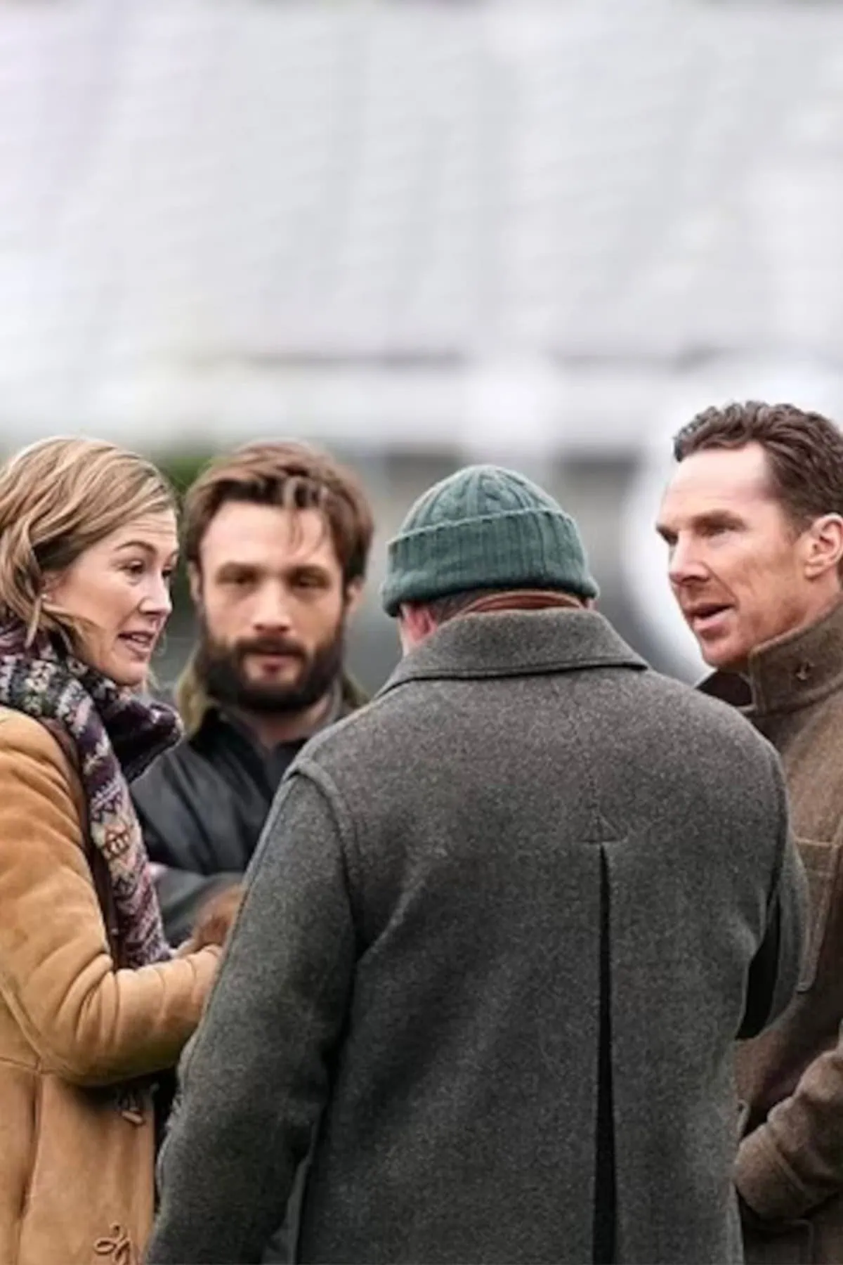 Bande annonce de Wife & Dog : Guy Ritchie dirige Benedict Cumberbatch et Rosamund Pike 4 Scu00e8ne du film Wife & Dog